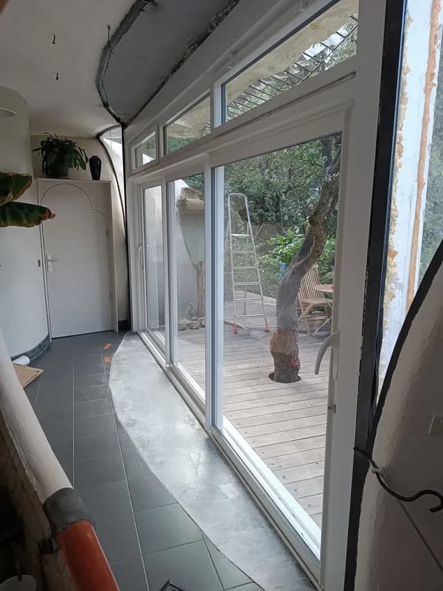 Menuiserie posée dans un appartement ancien