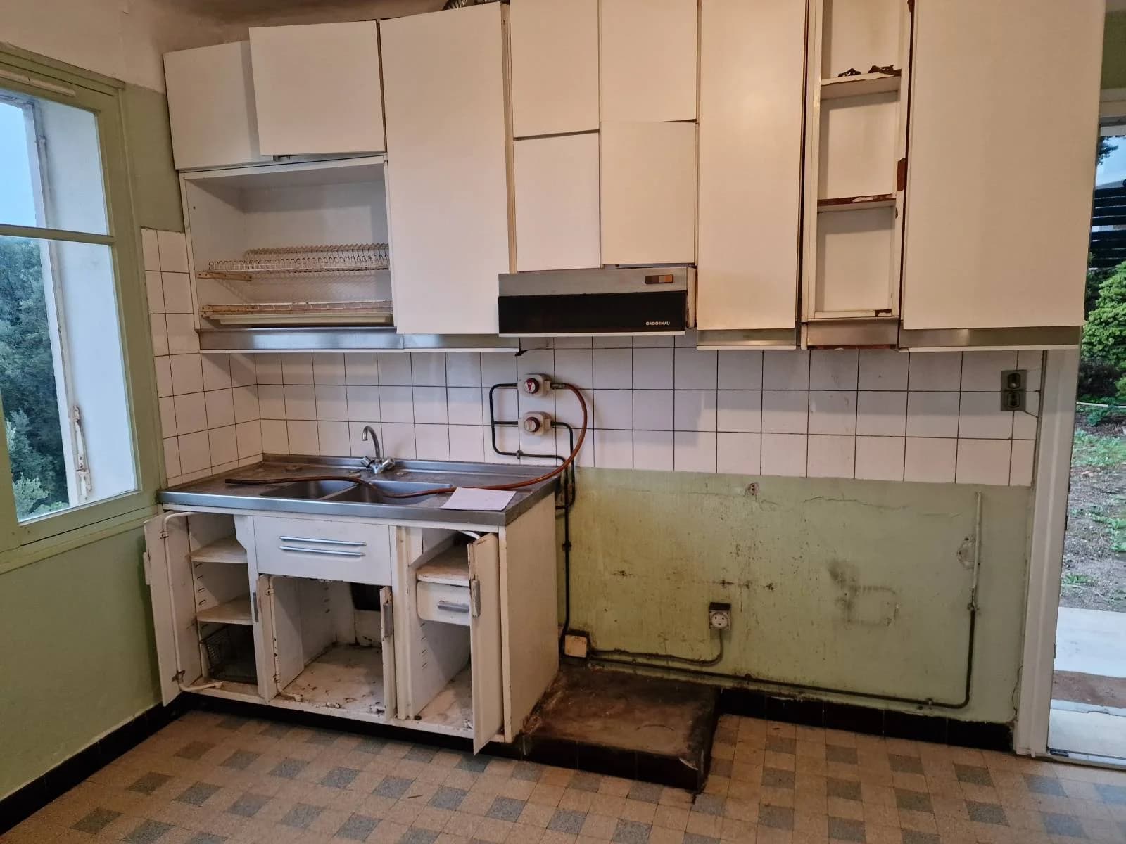 Cuisine avant rénovation